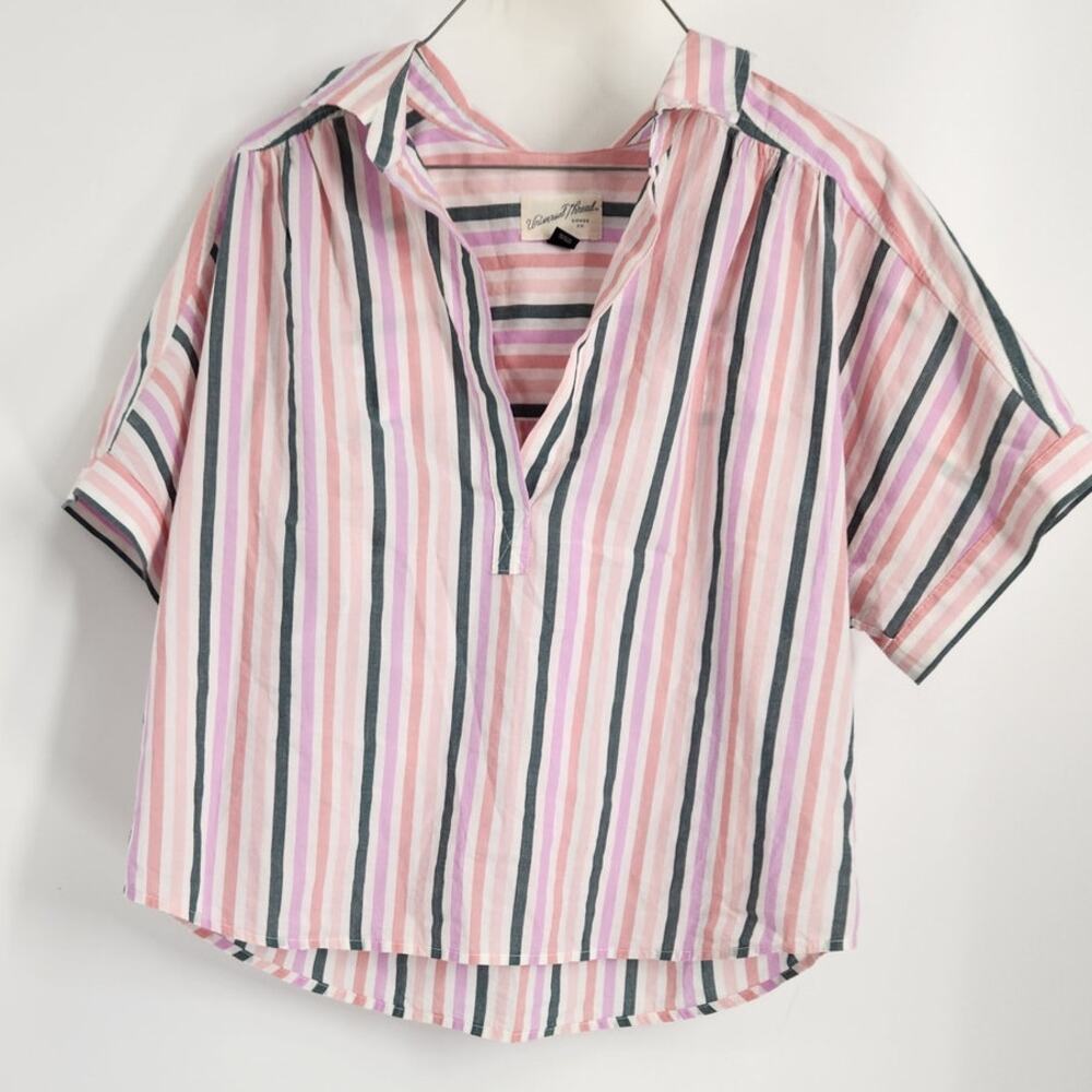Universal Thread Striped Boxy V-Neck 100% Cotton Short Sleeve Shirt Womens Large